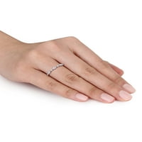 Laboratorij je stvorio prsten od srebra od srebra s dijamantnim premazom i platinastim premazom od srebra od srebra